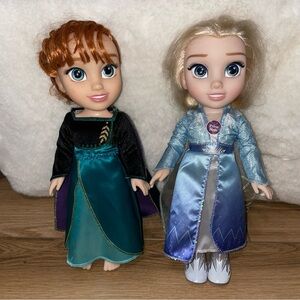 Jakks Pacific Disney Frozen 2 Anna and Elsa Dolls 13”